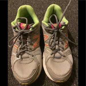 New balance shoes*
